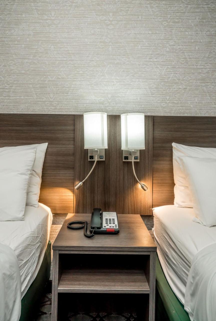 Letap Hotel Near Airtrain Jfk Airport New York Kültér fotó